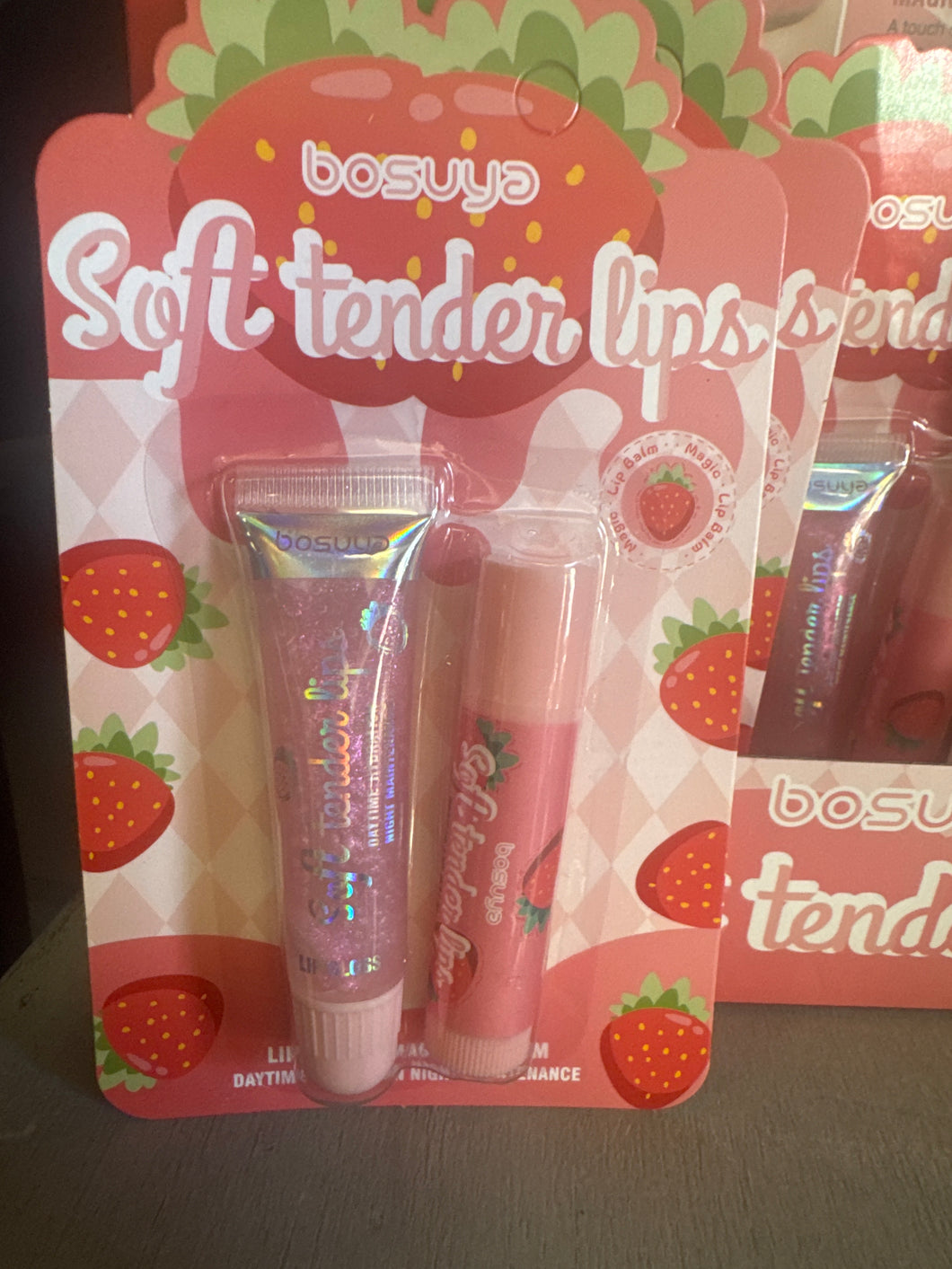 KISS ME LIP- STRAWBERRY