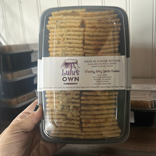 Lulu's Combo Crackers