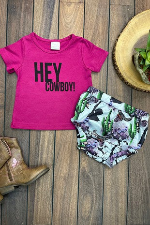 Hey cow boys Baby Tee with Bloomers